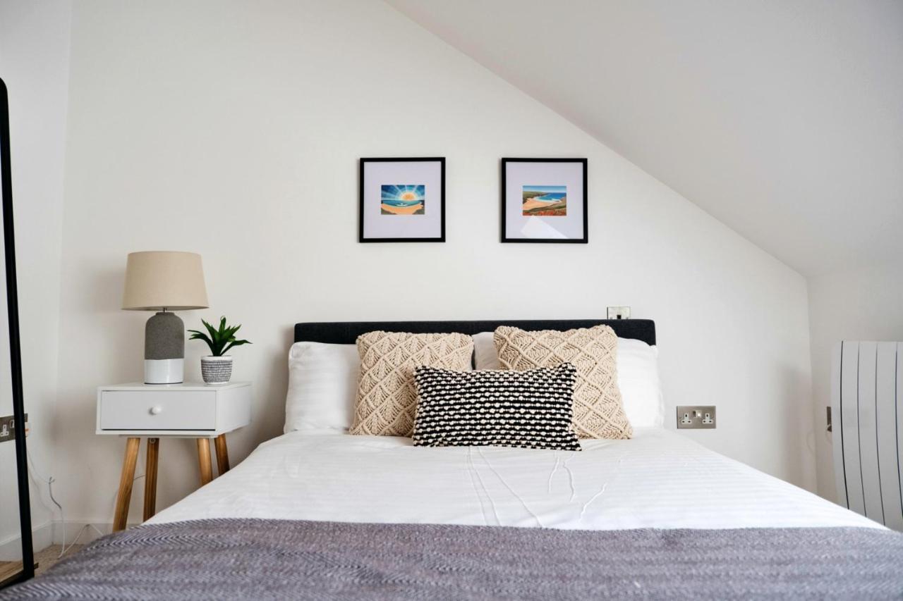 Finest Retreats - Tolcarne Stay - Luxury Newquay Apartment المظهر الخارجي الصورة
